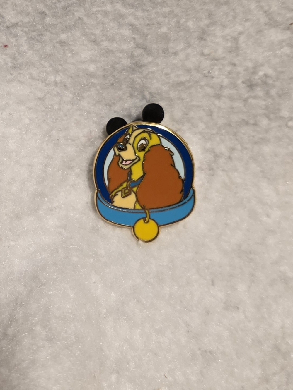 NEW Disney Lady Enamel Pin